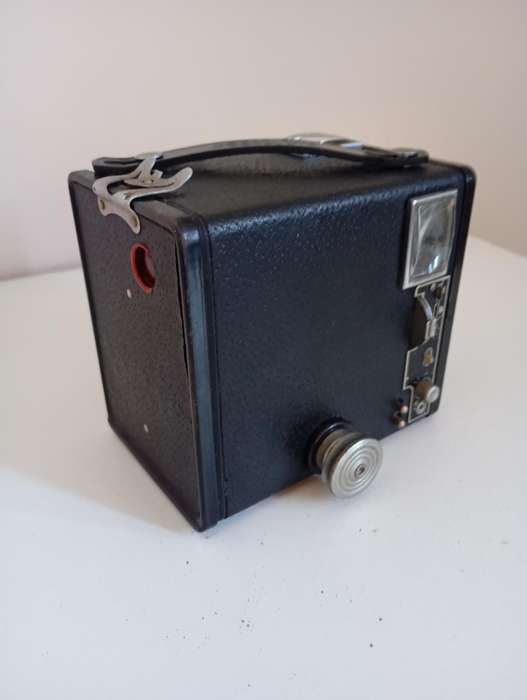 Six-20 Brownie Model E