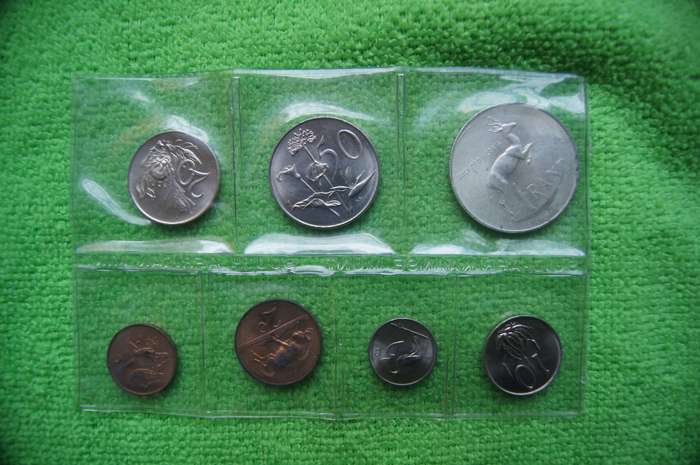 1968 SA Mint Pack - Van Riebeeck (English) - incl Silver Rand