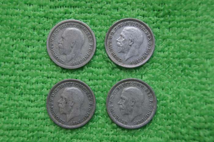 4 Monarch Great Britain Silver 3 Pence Collection - 30 Coins