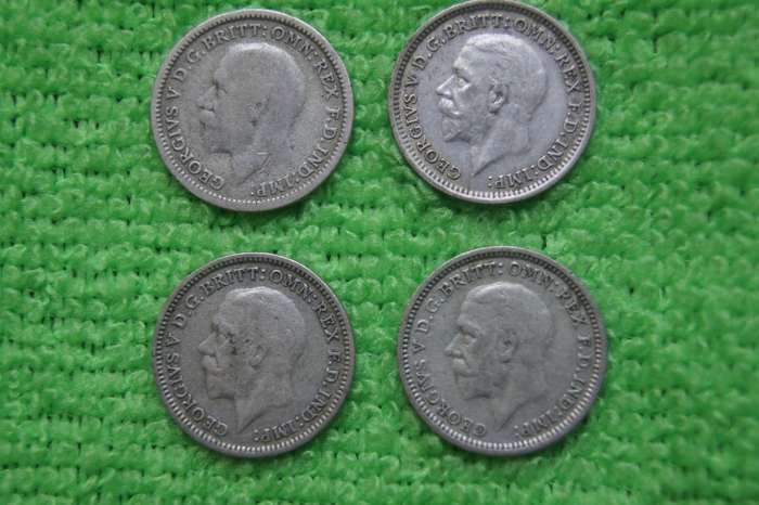 4 Monarch Great Britain Silver 3 Pence Collection - 30 Coins