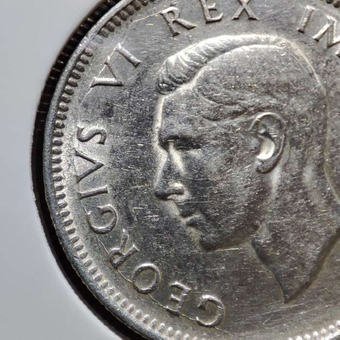 1943 SHILLING 80% SILVER COIN - CRACKED DIE ERROR