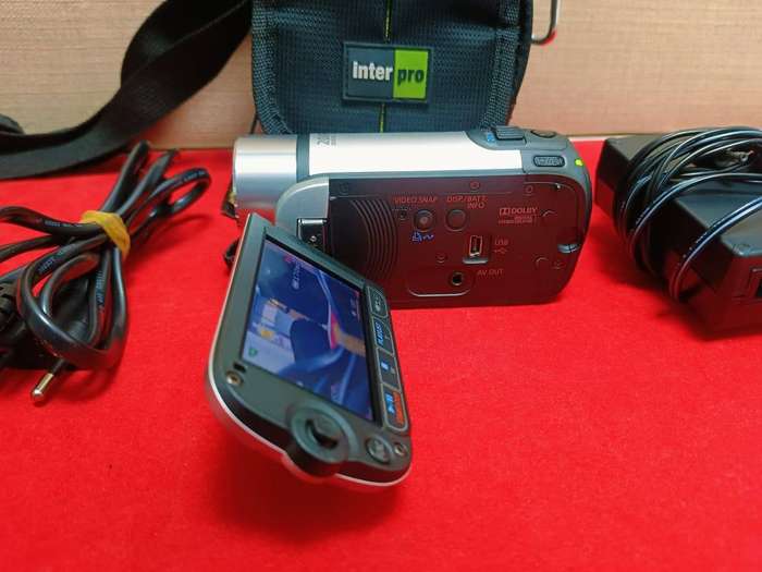 Canon Legria FS306 Camcorder Kit