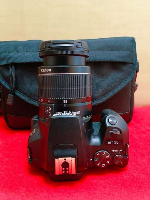 Canon EOS 250D DSLR Camera Kit