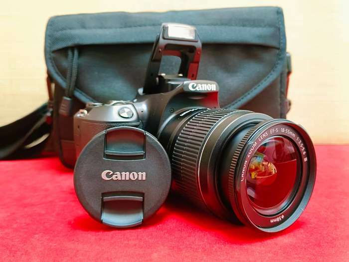 Canon EOS 250D DSLR Camera Kit