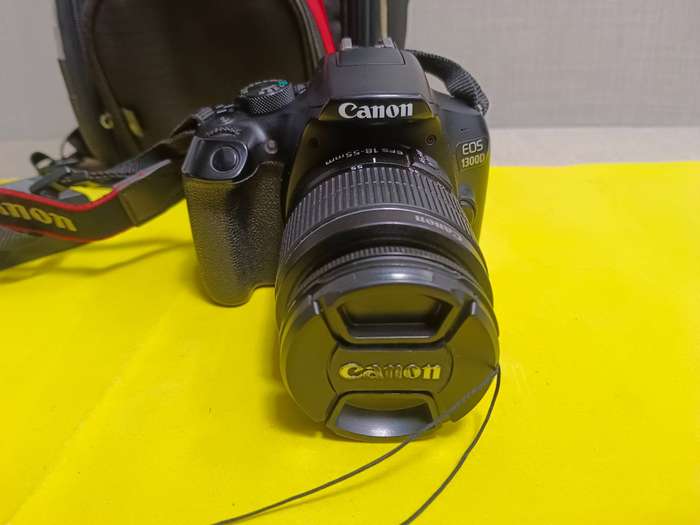  Canon EOS 1300D DSLR Camera Kit