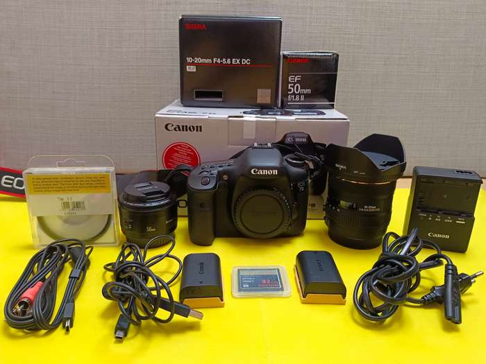 Canon EOS 7D DSLR Camera Kit with Lenses (50mm & 10-20mm)