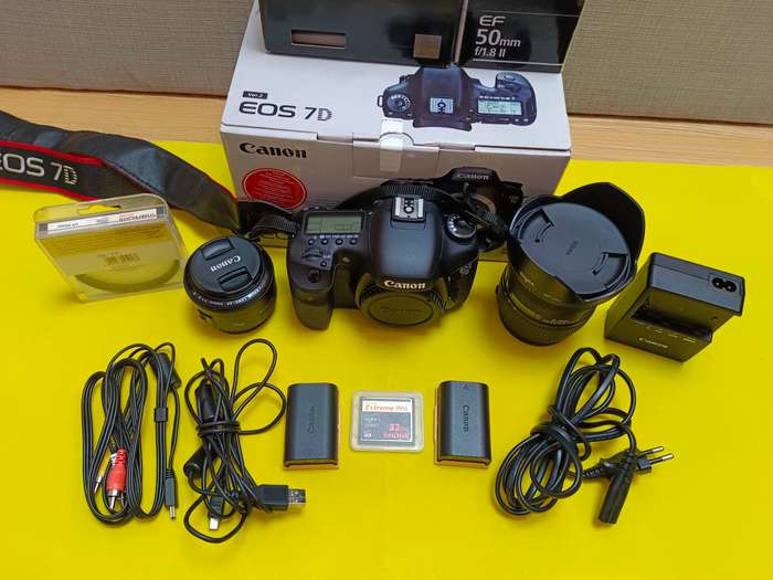 Canon EOS 7D DSLR Camera Kit with Lenses (50mm & 10-20mm)