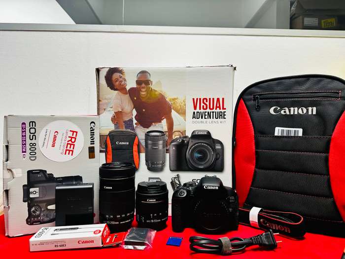 Canon EOS 800D Double Lens Kit  Complete Bundle (Used, Excellent Condition)