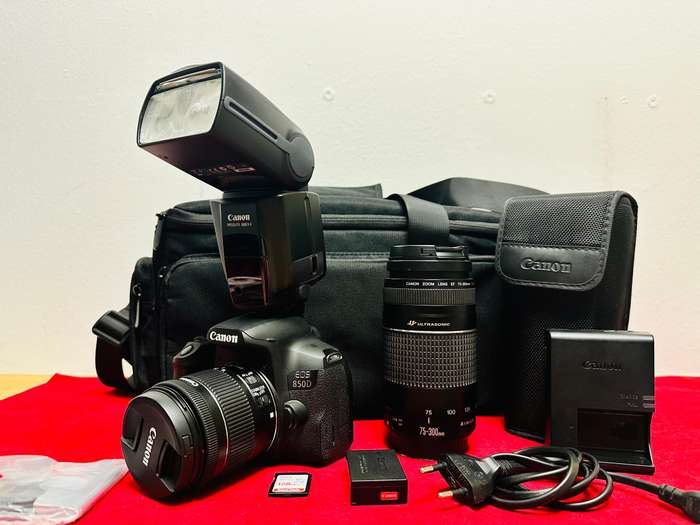 Canon EOS 850D with canon 2x lens and flash light & accessories