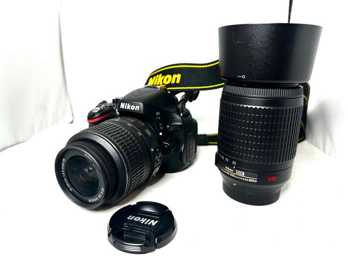 Nikon D5100 with 2x Lens and accessories excellent condition as new Low shutter count 2098