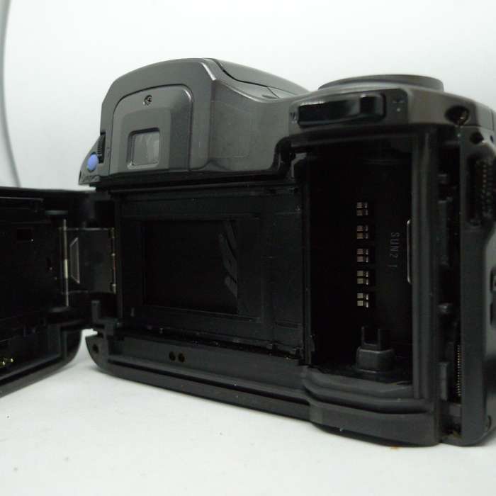 Olympus IS10
