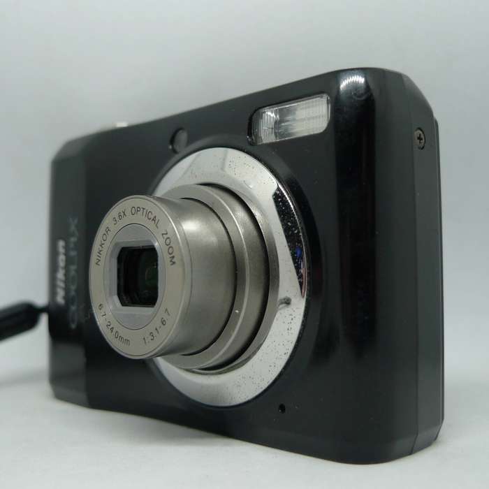 Nikon Coolpix L20 - 10 Megapixels - 3.6x Optical Zoom
