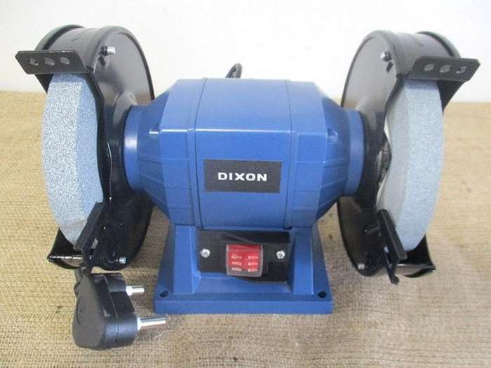 Magnificant Brand New Dixon Model MD3215SF 200W Bench Grinder           MIB