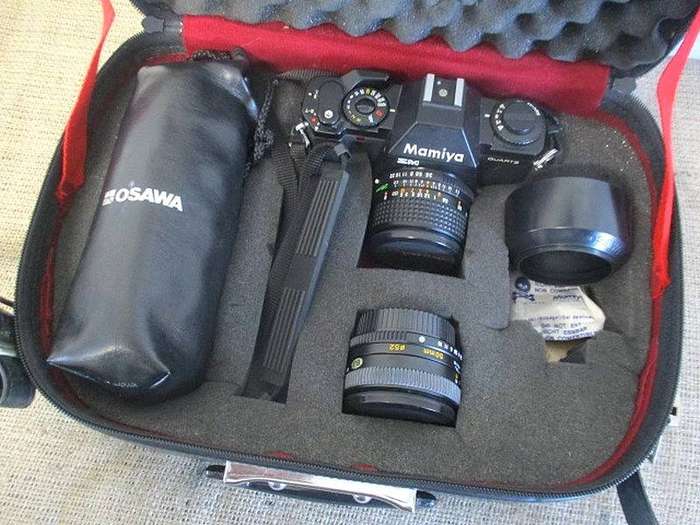 Beautiful Vintage Mamiya ZM Quartz 35mm SLR Camera Plus Two Extras Lenses In Original Bag       1982