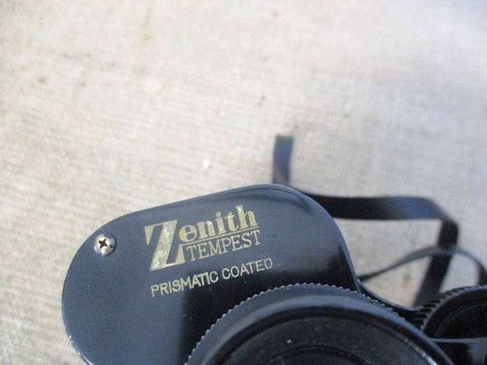 Nice Vintage Zenith Tempest Prismatic Coated 10 X 50mm Field 5' Binocular In Original Shoulder Bag