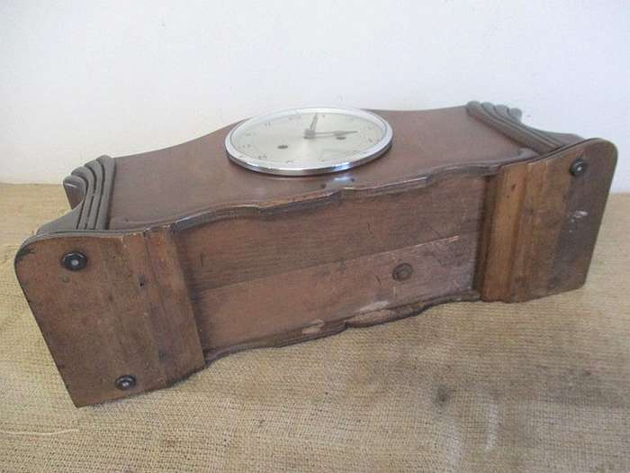 For An Easy Restoration Project..... This Beautiful Vintage Enfield Mantle Clock         England