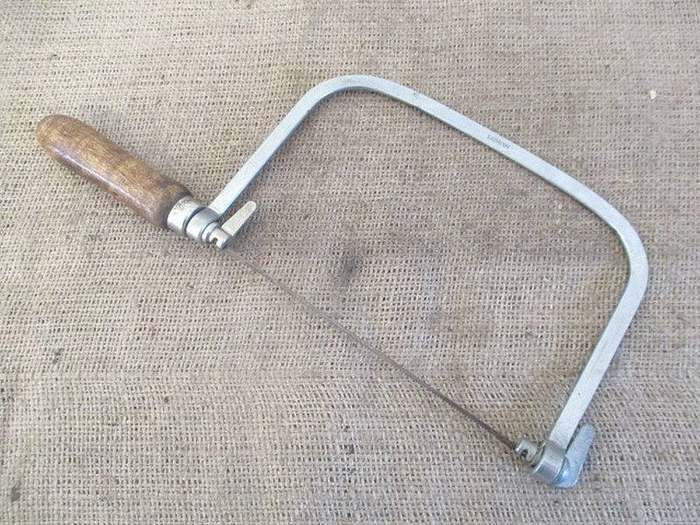 Vintage 5 inch Carpenter`s Fret Coping Saw With Blade