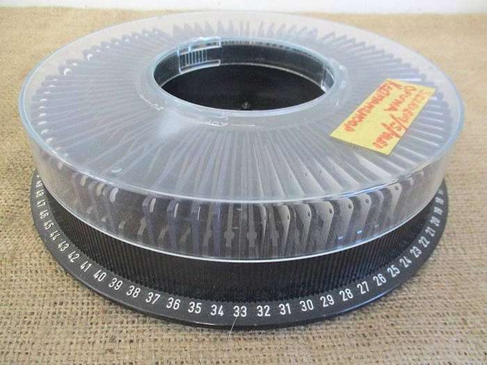 Vintage German Made Kodak Mag. Type 2 80 Slide Carousel Tray With 75 Slides