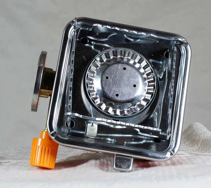 Portable hiking stove