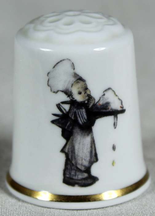 Bone China thimble - MJ Hummel - chef