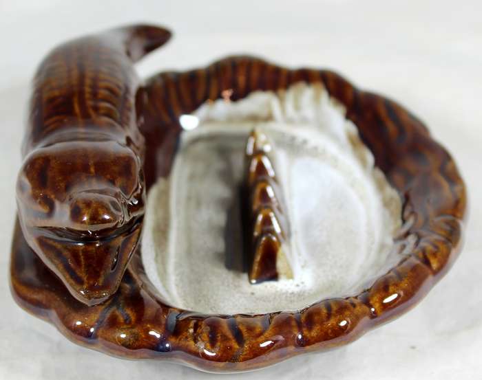 Crocodile ashtray