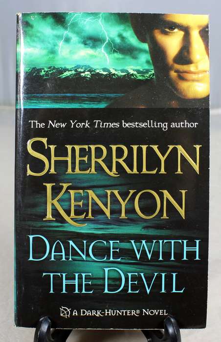 Sherrilyn Kenyon - Dance with the Devil