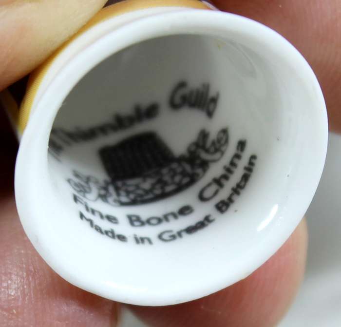 Advertising thimble - Bayer - the thimble guild
