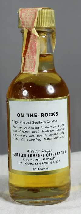 Mini liquor bottle - Southern Comfort