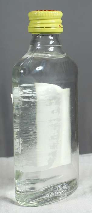 Mini liquor bottle - Gordon's London dry gin