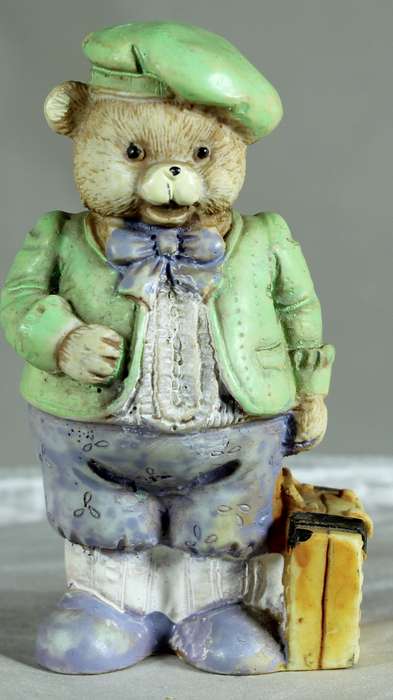 Jamy bear with suitcase