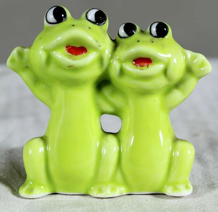 Miniature two froggies