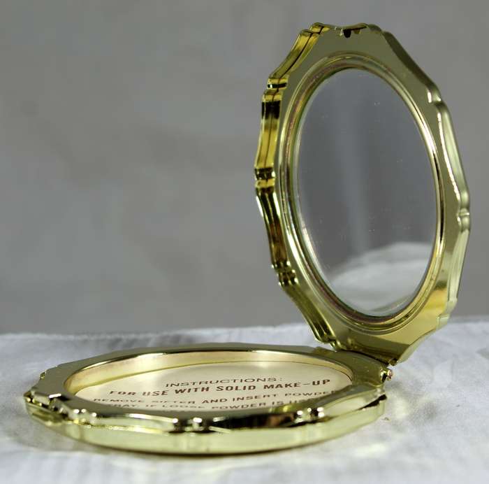 New gold tone powder compact - made in Japan