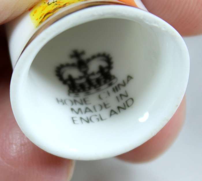 Advertising thimble - Kelloggs loops