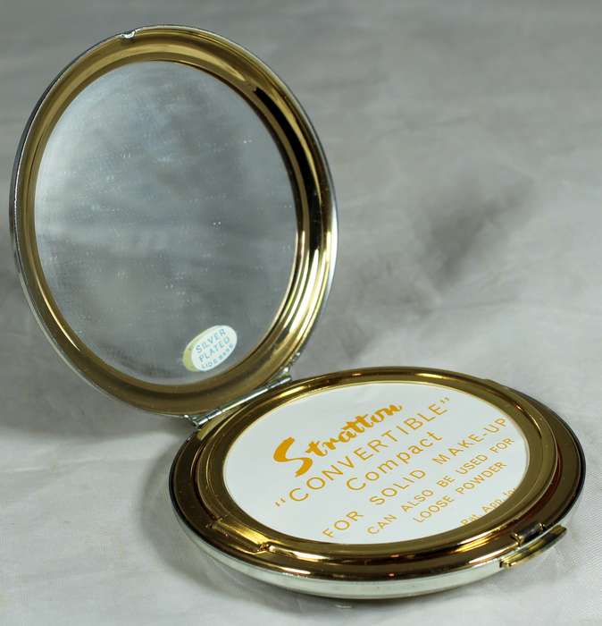 Silver leaf Straton powder compact - silver plated