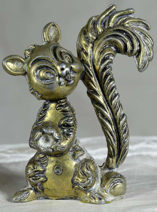 Brass squirrel