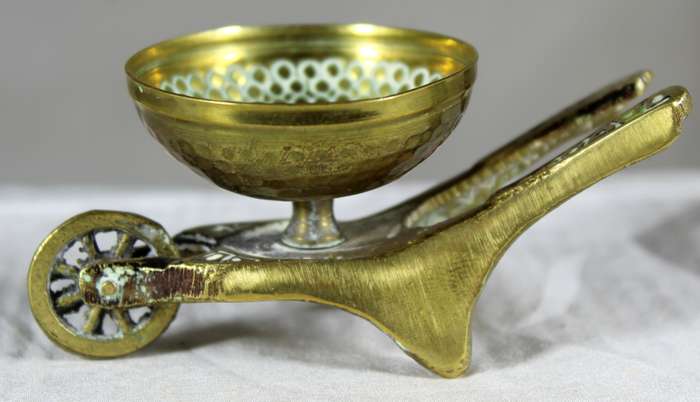 Miniature brass wheelbarrow trinket bowl