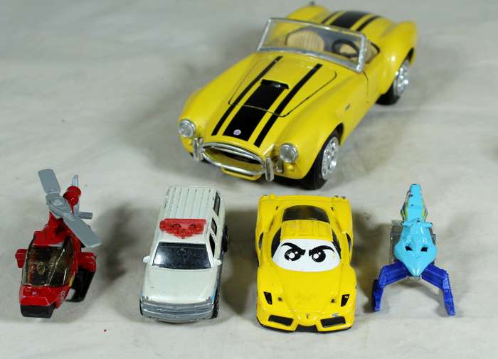 Set of twenty-one cars