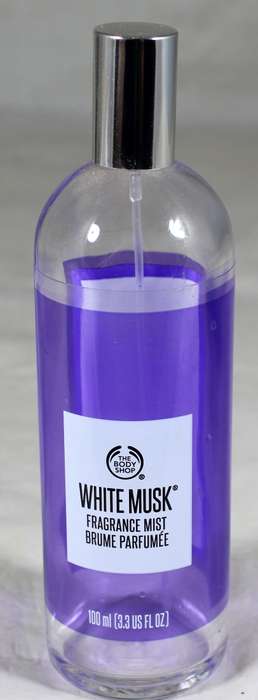 Perfume bottle - The Body Shop - white musk