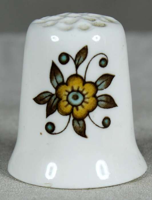 Bone China thimble - sunflower
