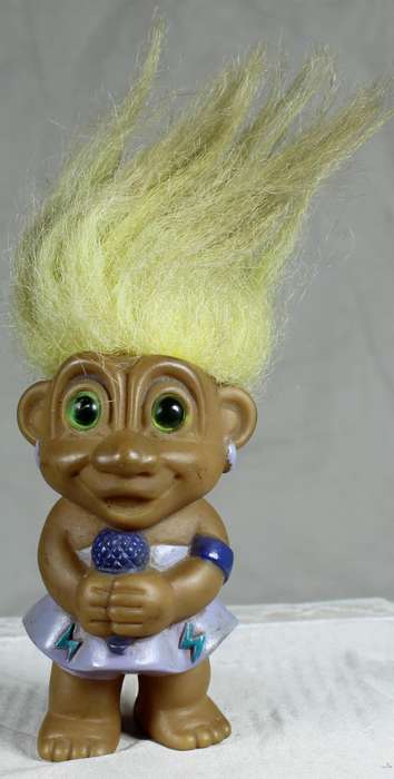 Small singing troll