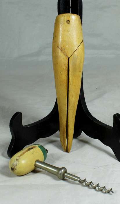 Vintage novelty lady legs nut cracker & cork puller