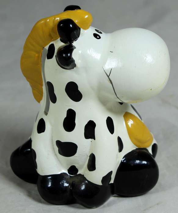 Ceramic cow small piggy bank