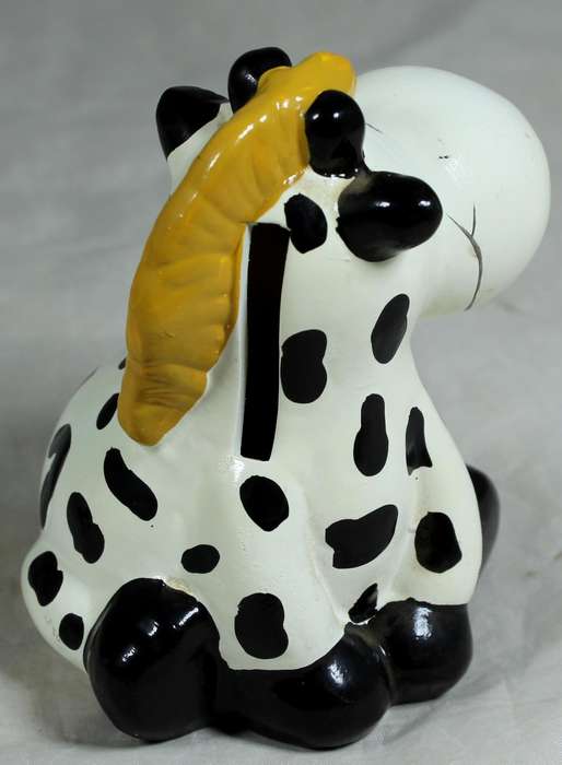 Ceramic cow small piggy bank