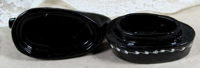 Duck shaped pill box