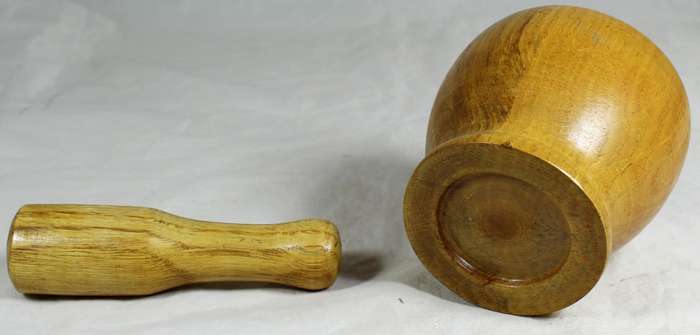 Wooden mortar & pestle