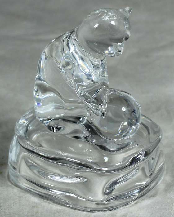 Small glass cat with ball paperweight