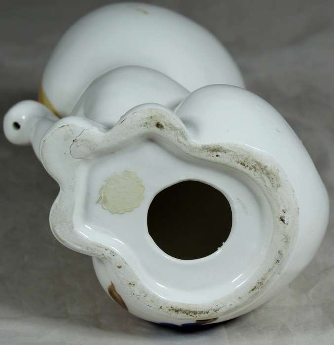 Porcelain Kitty