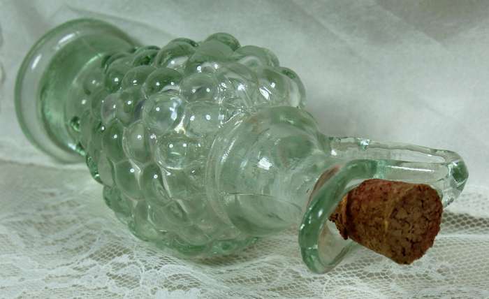 Small vinegar jug