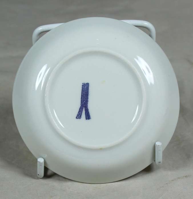 The three ships trinket bowl - brown