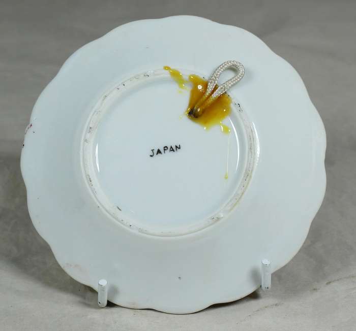 Japanese porcelain display plate/ashtray with dog & bird